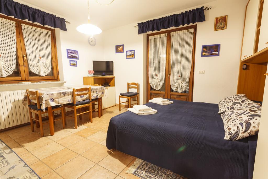 Ferienwohnung Casa Martin Pragelato Exterior foto